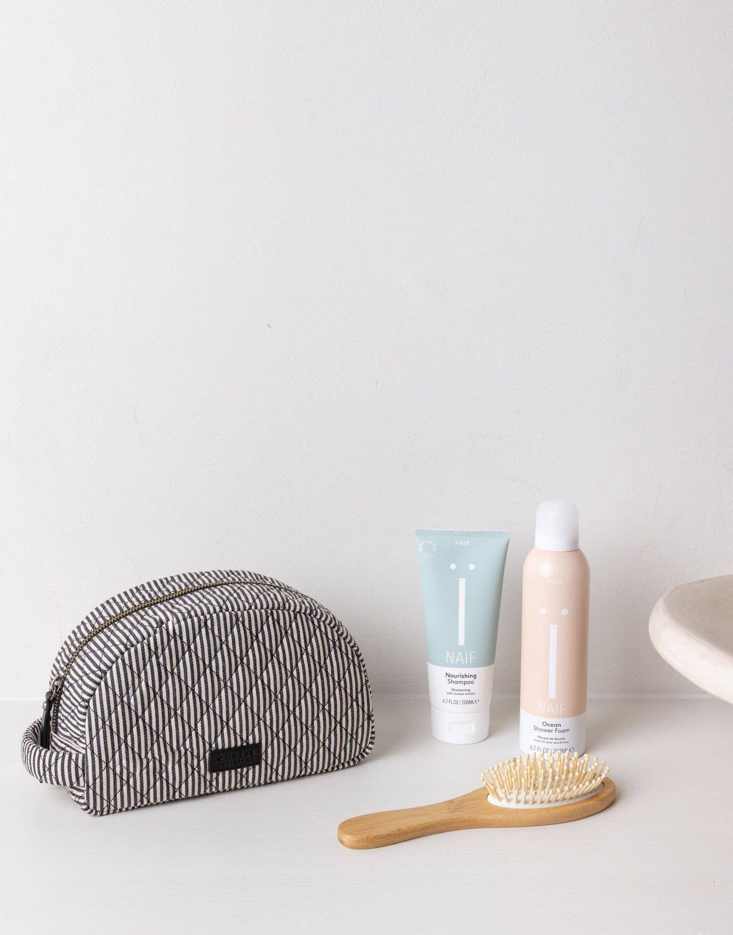 Moon Makeup Bag - Cotton/Black Classic Leather