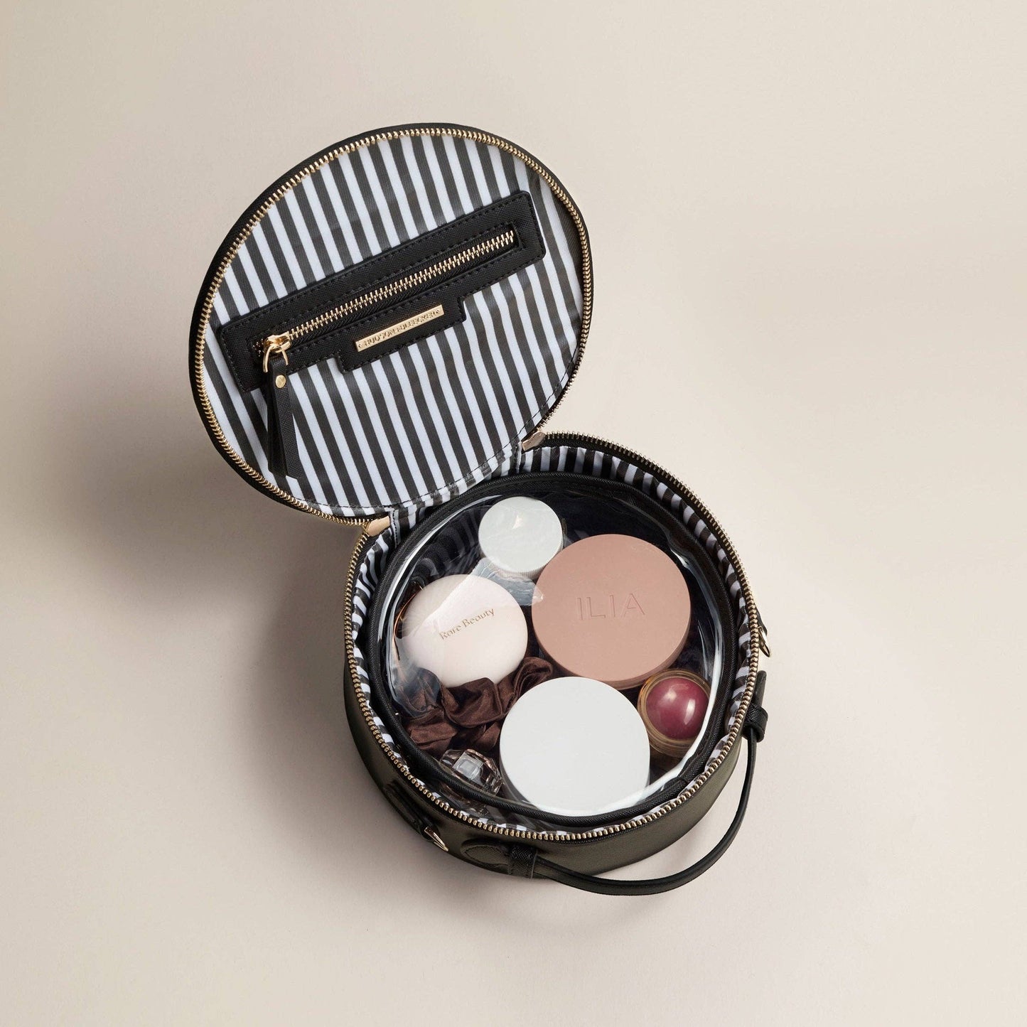 Nomad Round Travel Case - Black