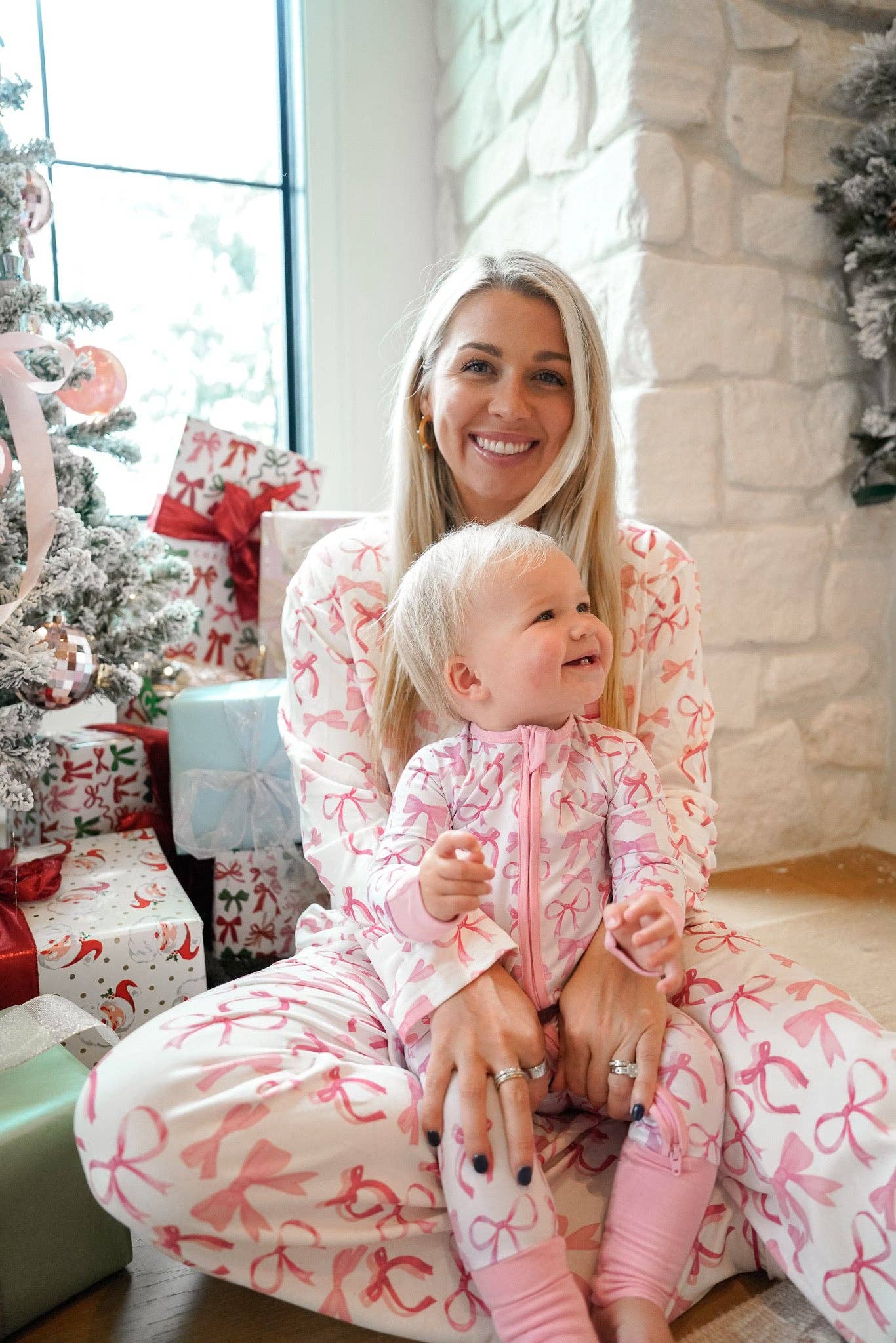 Bows Pajama Set: Large