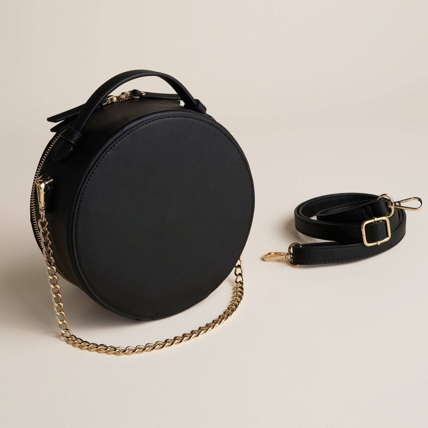Nomad Round Travel Case - Black