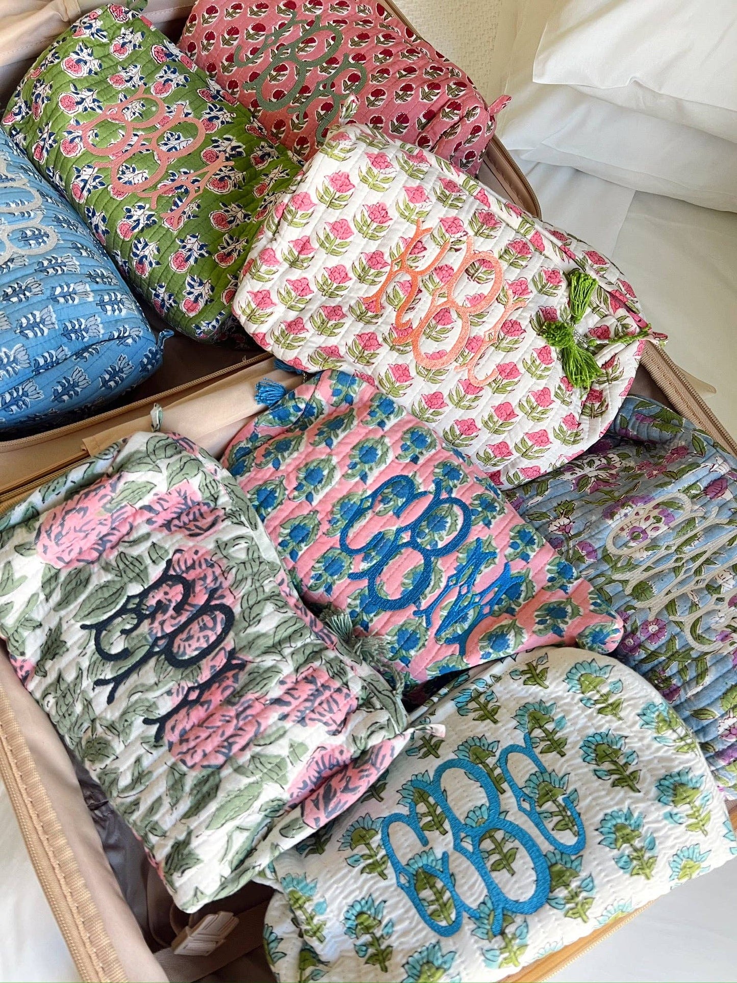 Quilted Block-Print Makeup Bag: Green Gardenia