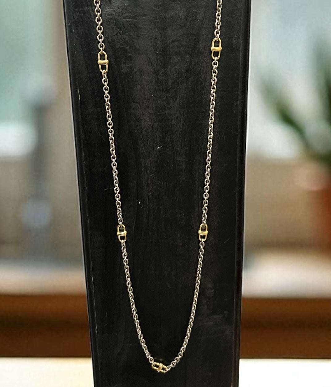 V2 Sterling Chain -Gold plated details